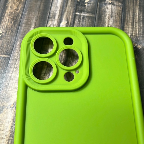 5for$10 Floral Moss Green IPhone 14 Pro Max Protective Phone Case NWT - Picture 4 of 5